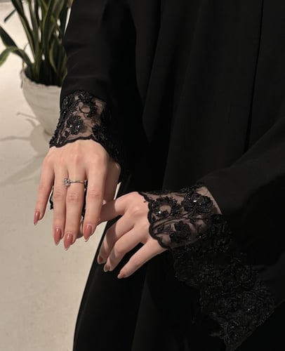 عباية الزين ( ملكي ، دانتيل ) نص كلوش