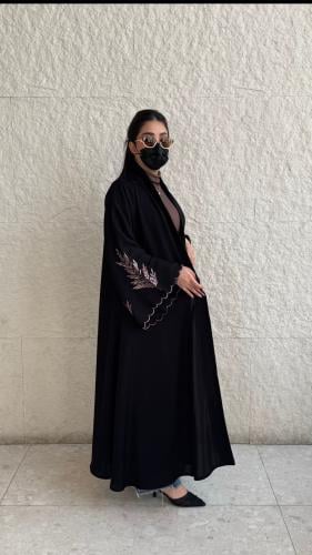 عباية سرور