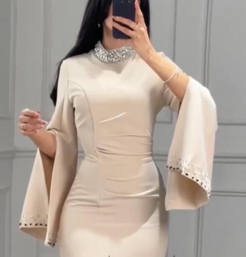 فستان ب اكمام