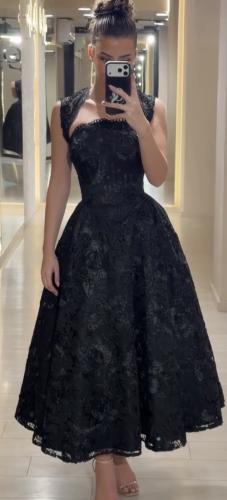 فستان دانتيل