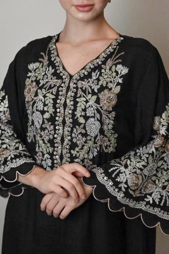 جلابية فخمة باللون الأسود #1