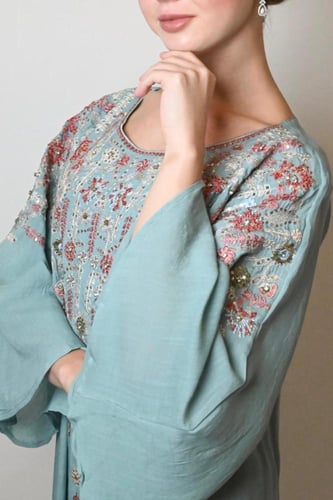 جلابية مميزة باللون التيفاني #8