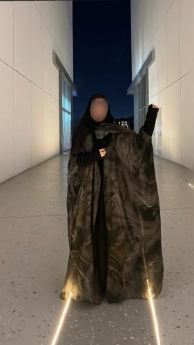 W010