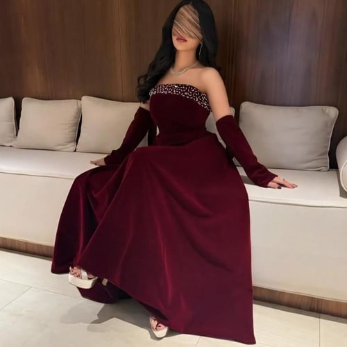 فستان عودي مخمل سهره