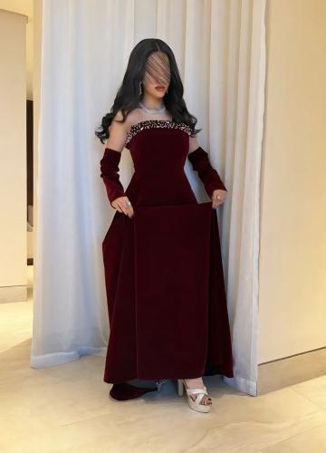 فستان عودي مخمل سهره