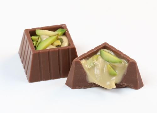 قطعه كب فستق PISTACHIO CUP PEICE