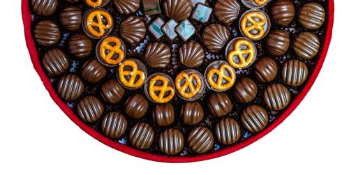 صينيه شوكلت ( 3) متنوع الحشوات مكشوف Chocolate tra...