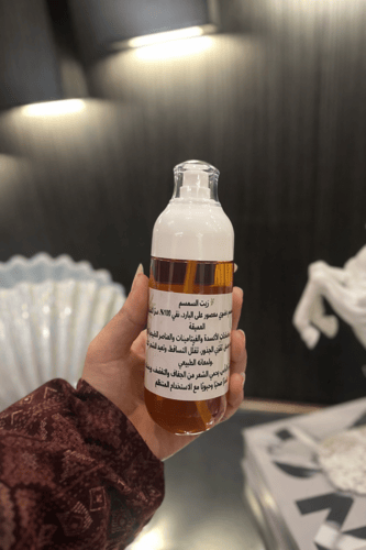 زيت السمسم المعصور على البارد