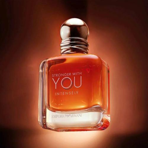 عطر سترونجر ويذ يو انتنسلي من ارمني للرجال