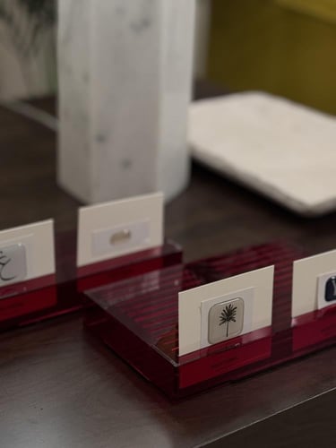 صينية أكريليك 12