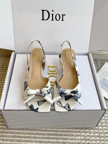 ديور Heel