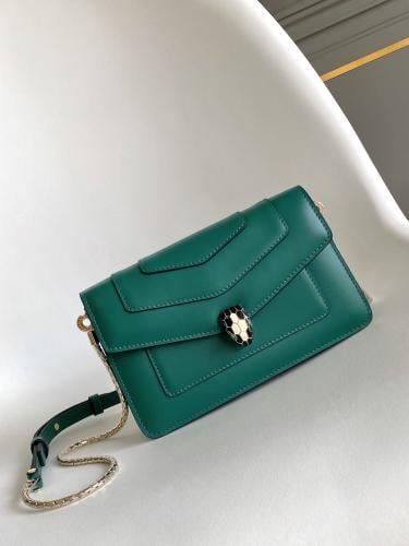بولقري Serpenti Forever