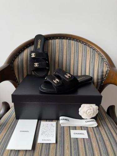 شانيل Double Strap Slides