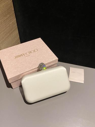 جيمي شو Cloud Clutch