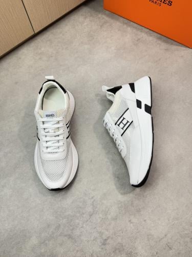 ايرميز Sneakers