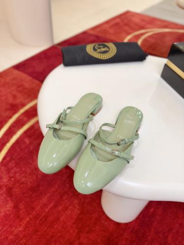 كريستيان لوبتان ane Nina Flat Mules