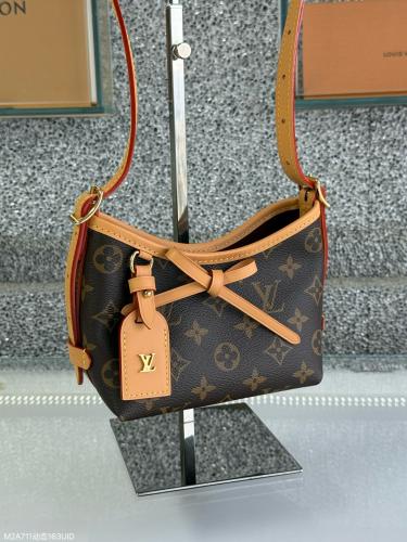 لوي فيتون NANO CARRYALL