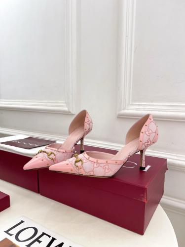 قوتشي Savoy pump