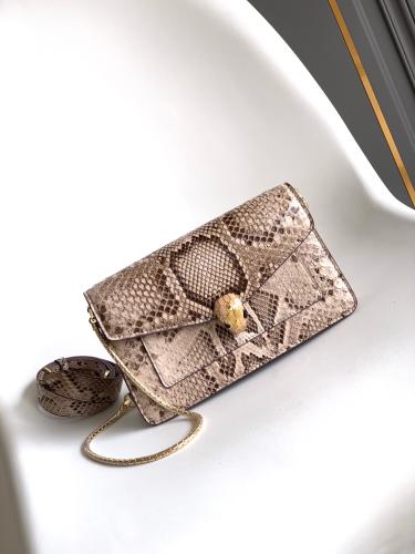 بولقري Serpenti Forever