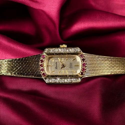 ساعة فنتج فاخرة وانيقة من ساعات Deauville by Armit...