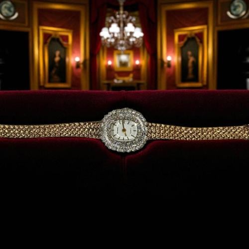 ساعه فنتج فاخرة وانيقة من ماركة Nicolet السويسرية...