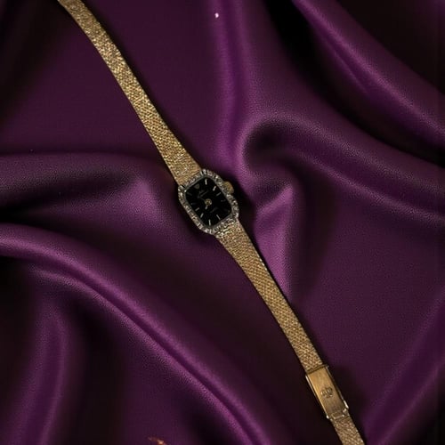 سحر الملوك بين يديك ساعة فنتج نادرة وفاخرة من مارك...