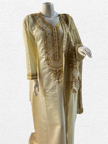 بشت الشيخه جديد الكميه محدوده