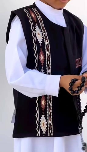 سديري عيد ولادي مع تطريز الاسم