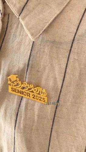 بروش تخرج 2025 | بالاسم والتاريخ | تصميم قبعة تخرج