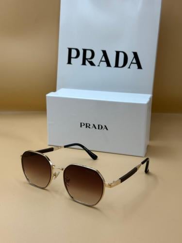 نظارات ماركة من إكليل القلوب