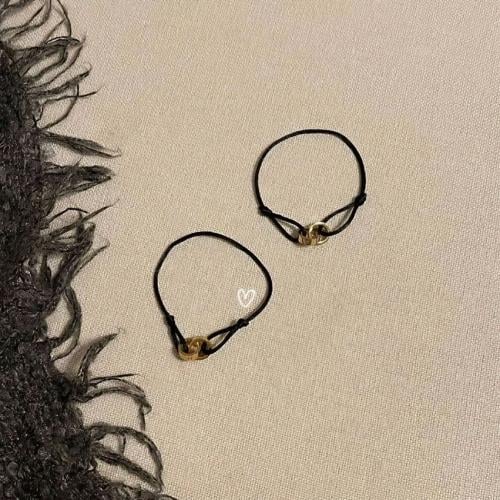 أسوارة كارتير راقية | تصميم عصري مناسب للهدايا