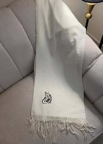 شال بالاسم شتوي – تصميم فاخر لهدية أنيقة