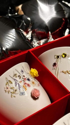 فناجين العيد بطباعة رسمات راقية