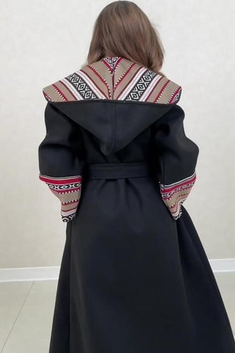 عباية سدو فاخرة – تراث يلبس بأناقة