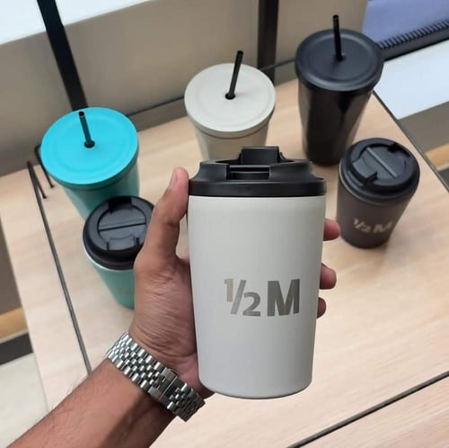 مق الهبة الانيق بالوان متعددة