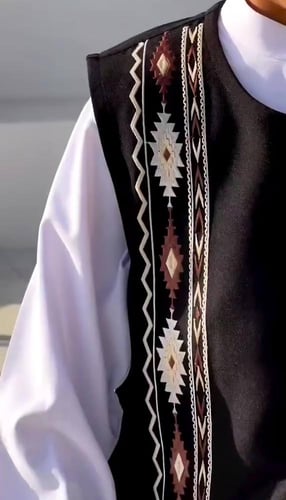 سديري عيد ولادي مع تطريز الاسم