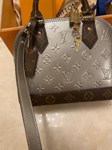 LV Metallise Monogram Vernis and Canvas Alma BB Ba...