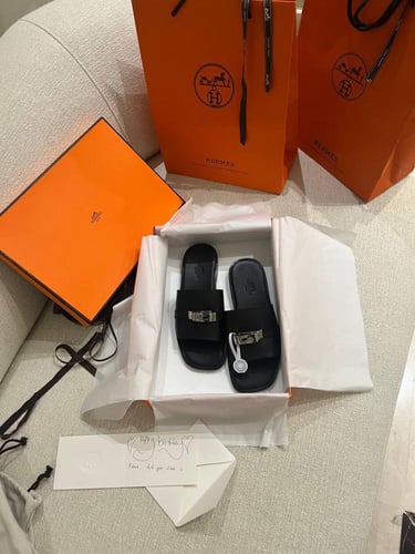 Hermes Slippers