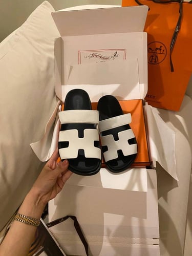 Hermes slippers