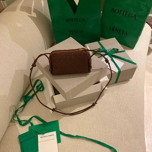 Botte Mini Cross Loop Camera Bag in Braided Leathe...