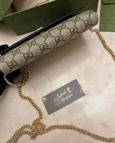 Gucci Black/Beige GG Supreme Canvas and Leather GG...