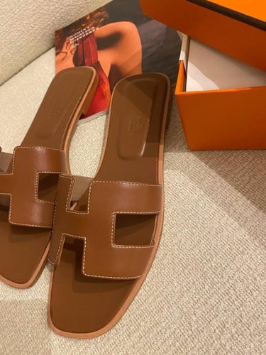 Hermes Brown Leather slippers