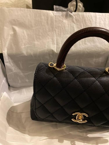 Black Chanel chain shoulder bag