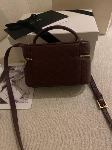 Saint Laurent – Gaby Vanity Bag in Lambskin (Burgu...