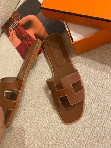 Hermes Brown Leather slippers