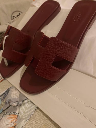 Hermes Oran Bordeaux sandals - burgundy color