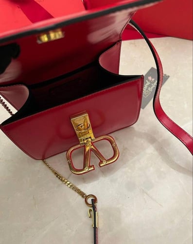 Vale Rouge Leather Small VLOCK Chain Shoulder Bag