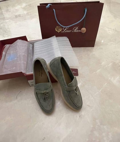 Women's L'Orbiana suede shoes, elegant olive color