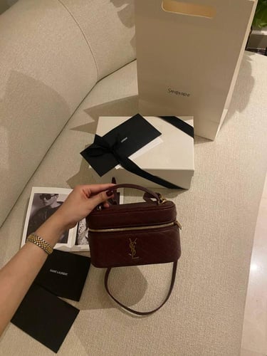 Saint Laurent – Gaby Vanity Bag in Lambskin (Burgu...