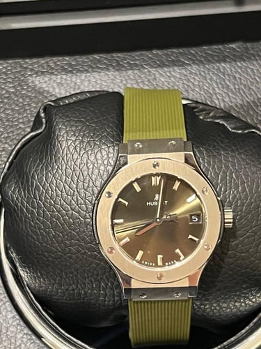 hublot watch small